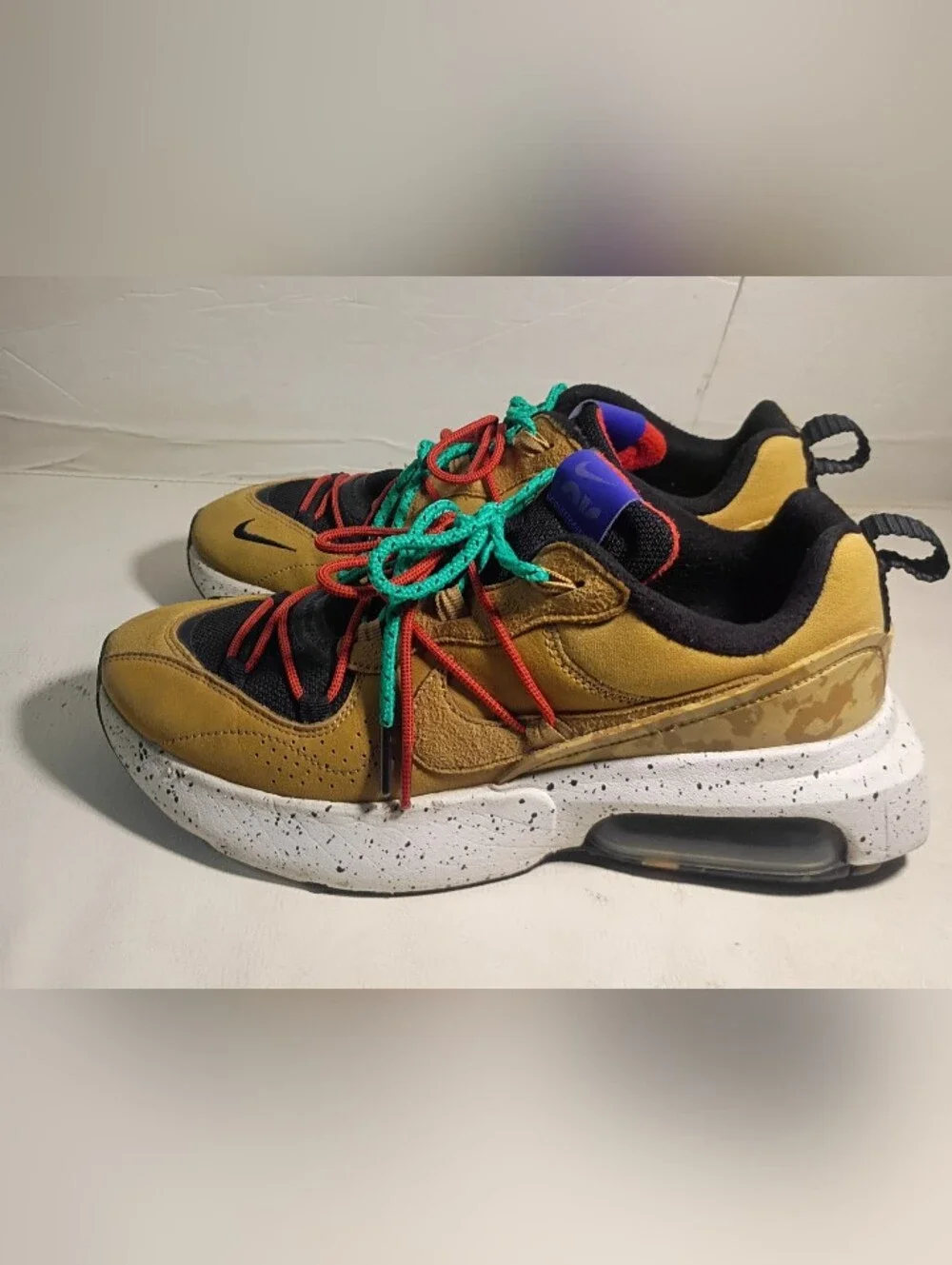 Nike Wmns Air Max Viva Wheat DB5268-001 Size 10 Lifestyle and Streetwear Sneaker - Picture 8 of 11